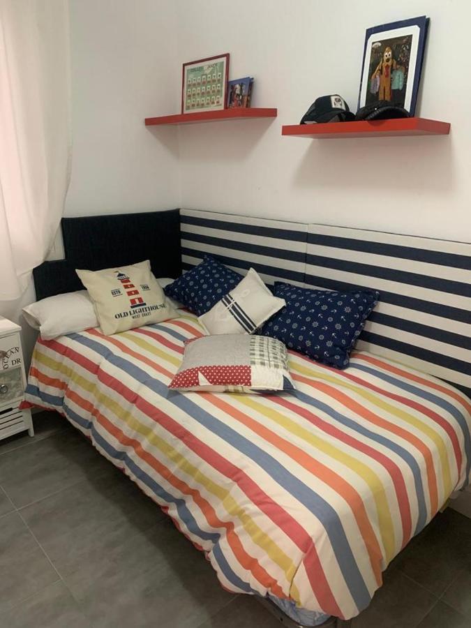 Apartamento Con Encanto De 3 Hab A 2Mn De La Playa Torredembarra Esterno foto